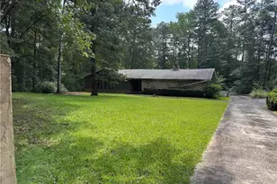 4520 Thompson Rd, Atlanta, GA 30349 - Photo 2