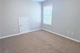 12442 Waterside Dr, Alpharetta, GA 30004 - Photo 12