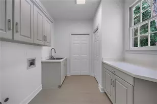235 Plantation Way, Roswell, GA 30075 - Photo 22