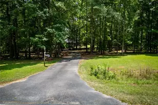 606 Higgins Rd, Jackson, GA 30233 - Photo 6
