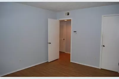 1103 Natchez Trace, Atlanta, GA 30350 - Photo 16