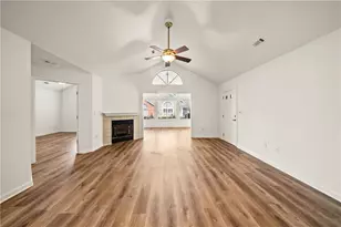4488 Orchard Trce, Roswell, GA 30076 - Photo 6