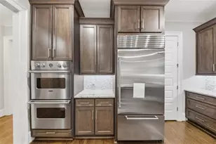 1041 Pine Grove Ave NE, Atlanta, GA 30319 - Photo 14