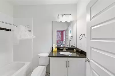 1041 Pine Grove Avenue NE, Atlanta, GA 30319 - Photo 48