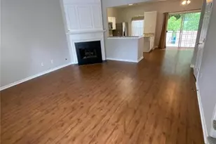 10900 Wittenridge Dr, Alpharetta, GA 30022 - Photo 2