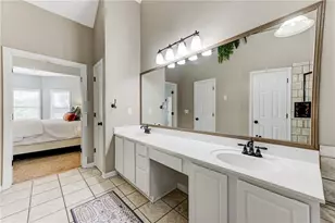 185 Amberbrook Cir, Grayson, GA 30017 - Photo 24