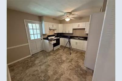 3825 Lavista Road #Y1, Tucker, GA 30084 - Photo 10