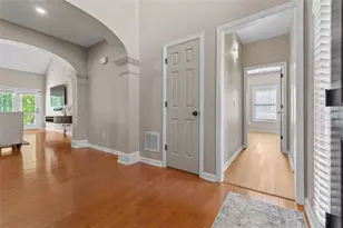 101 Retreat Way, Carrollton, GA 30116 - Photo 16