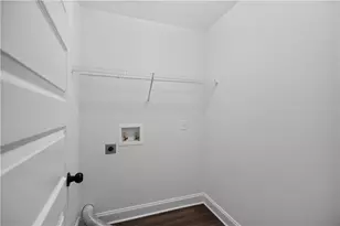 6145 Garden Cir, Douglasville, GA 30135 - Photo 16