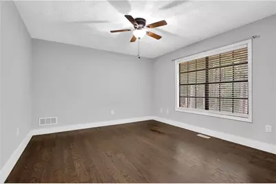 1850 Coachman Cove SW, Snellville, GA 30078 - Photo 18