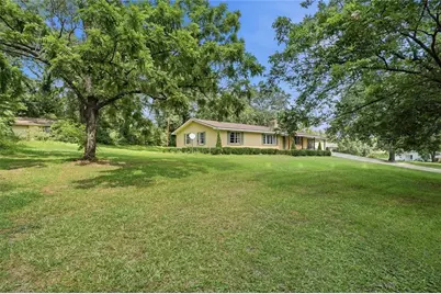 264 School Street, Gillsville, GA 30543 - Photo 1