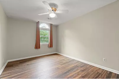 2185 Wenlok Trail NE, Marietta, GA 30066 - Photo 32