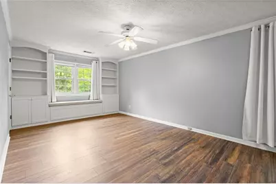 2185 Wenlok Trail NE, Marietta, GA 30066 - Photo 6