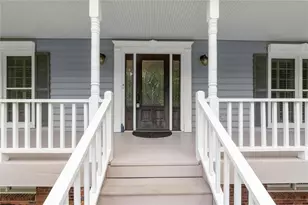 2185 Wenlok Trail NE, Marietta, GA 30066 - Photo 2