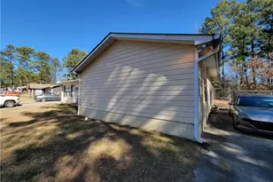 9169 Bent Pine Ct NE, Covington, GA 30014 - Photo 2