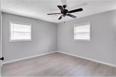 528 Old Tucker Road, Stone Mountain, GA 30087 - Photo 20
