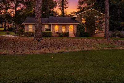 528 Old Tucker Road, Stone Mountain, GA 30087 - Photo 1