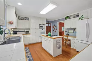 5510 Rodney Ln, Stone Mountain, GA 30087 - Photo 14