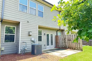 2045 Wheylon Dr, Lawrenceville, GA 30044 - Photo 14