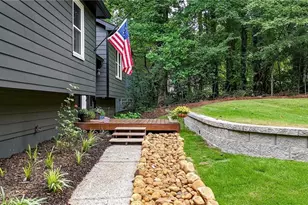 645 Morgan Springs Ct, Canton, GA 30115 - Photo 32