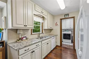4852 Arrowhead Trail W SW, Lilburn, GA 30047 - Photo 12