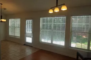 357 Kingsberry Ln, Lawrenceville, GA 30046 - Photo 10