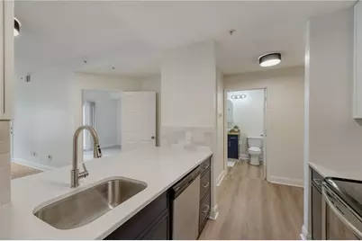 1075 Peachtree Walk NE #A301, Atlanta, GA 30309 - Photo 12