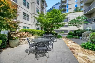1075 Peachtree Walk NE, Atlanta, GA 30309 - Photo 20