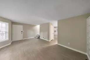 2611 Golfview Terrace SE, Conyers, GA 30013 - Photo 10