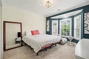 6375 Glenridge Dr, Sandy Springs, GA 30328 - Photo 18