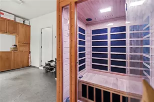6375 Glenridge Dr, Sandy Springs, GA 30328 - Photo 22