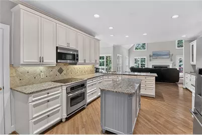3025 Oaktree Landing NE, Marietta, GA 30066 - Photo 12