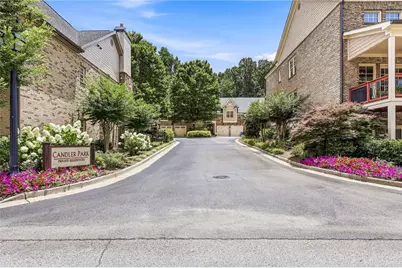 860 Candler Street #9, Gainesville, GA 30501 - Photo 2