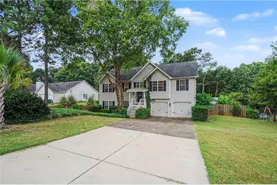 388 Arrowhatchee Drive, Winder, GA 30680 - Photo 2