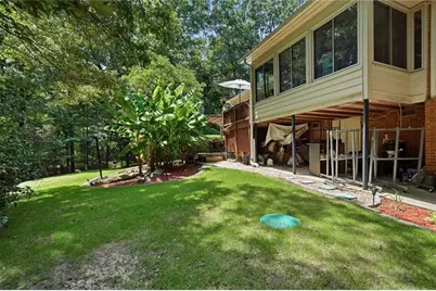 5027 Castlewood Drive SW, Lilburn, GA 30047 - Photo 30