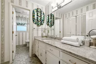 5027 Castlewood Dr SW, Lilburn, GA 30047 - Photo 22