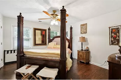 5027 Castlewood Drive SW, Lilburn, GA 30047 - Photo 20