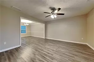1210 Webb Farm Ln, Loganville, GA 30052 - Photo 6