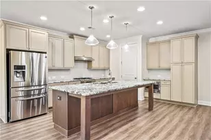 1011 Towneship Wy, Roswell, GA 30075 - Photo 4