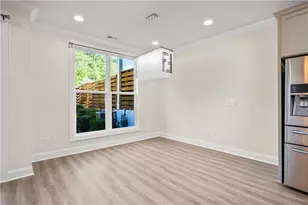 1011 Towneship Wy, Roswell, GA 30075 - Photo 6