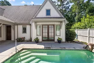 225 Arbor Garden Cir, Newnan, GA 30265 - Photo 12