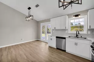 2848 Rocky Pointe Way, Snellville, GA 30078 - Photo 14