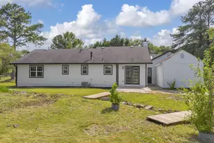 2848 Rocky Pointe Way, Snellville, GA 30078 - Photo 30