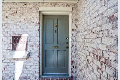 8 Cantey Place NW, Atlanta, GA 30327 - Photo 2