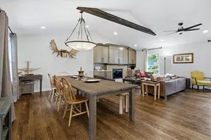 8 Rhodes Dr SE, Marietta, GA 30068 - Photo 4
