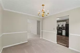 8550 Lake Meadow Dr, Union City, GA 30291 - Photo 10