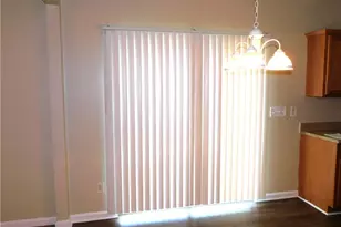2379 Tullamore Cir, Snellville, GA 30039 - Photo 8