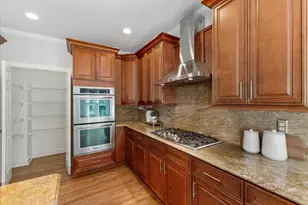 10420 Sugar Crest Ave, Johns Creek, GA 30097 - Photo 26