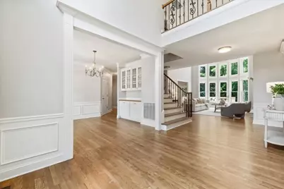 10420 Sugar Crest Avenue, Johns Creek, GA 30097 - Photo 14