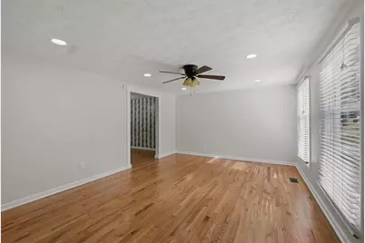 9470 Hillside Drive, Roswell, GA 30076 - Photo 6